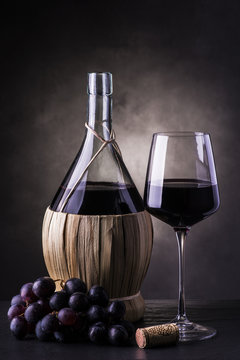 fiasco di vino rosso