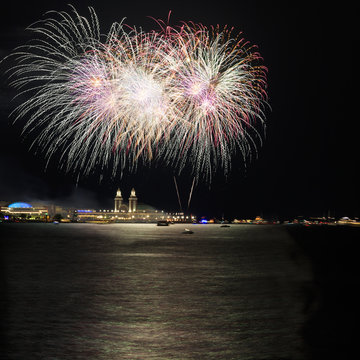 Downtown Chicago - Navy Pier Fireworks