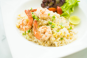 Fries rice with shrimp