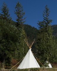Teepee © Lorilie