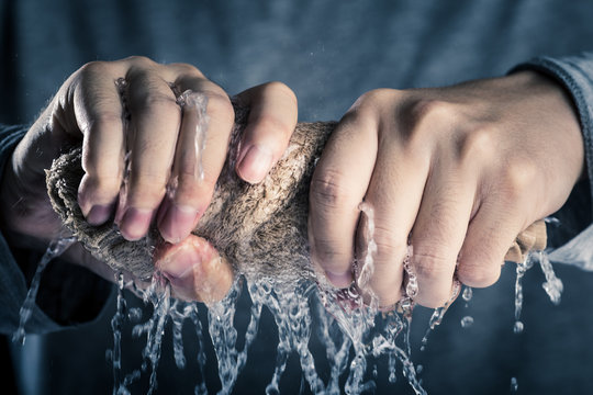 雑巾絞り Images Browse 25 Stock Photos Vectors And Video Adobe Stock