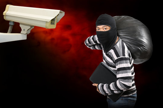 CCTV captured images of the thieves.