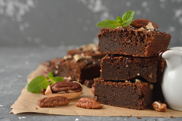 Chocolate brownies with nuts