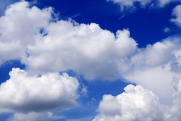 Fototapeta premium Blue Sky with Clouds