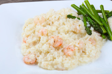 Risotto with shrimps and astaragus