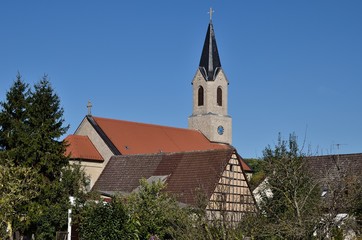 Fototapeta na wymiar Kirche in Bieberehren