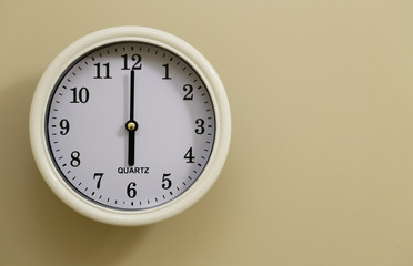 Clock 6:00