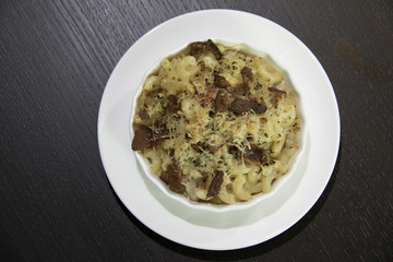  Macaroni Cheese in a oven dish