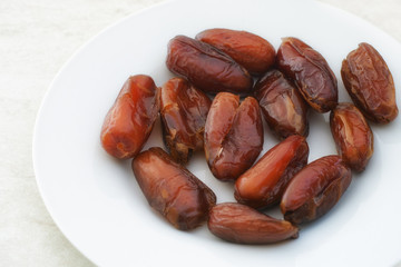 Organic sun-dried dates