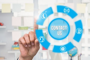 Fototapeta premium ręka wskazująca na grafikę