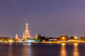 Fototapeta premium Prang of Wat Arun. Bangkok,Thailand. public Art