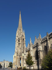 Fototapeta na wymiar Basilica of St Michael in Bordeaux