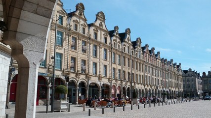 Place des Héros à Arras (France)