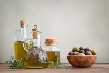 Olive oil and berries