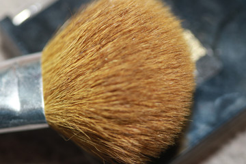 wide makeup blusher brush