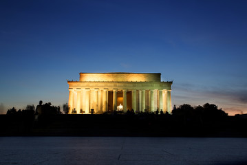 Obraz premium Lincoln Memorial Monument at Sunset, Washington DC