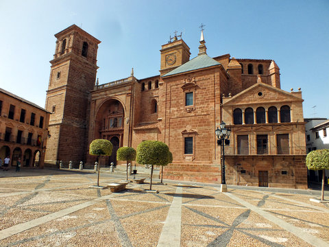 Iglesia De San Andrés En Villanueva De Los Infantes