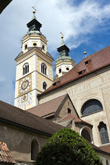 Fototapeta na wymiar Brixen, Bressanone - The baroque Cathedral, South Tyrol. - View from the cloister 