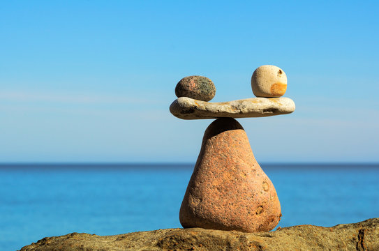 Balancing of stones