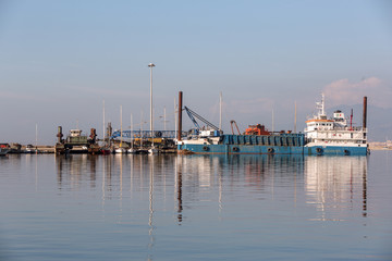 Italien, Toscana, Versilia, Riviera, Viareggio, Hafen, Yachthafen, Fischkutter, Fischerboot, Yacht, Segelyacht, Motoryacht, Fischer, Segeln, Motorboot, Bootshafen,Fischerei,Yachtclub, Fischernetz