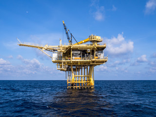 Oil and gas platform with gas burning, Power energy.