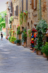 Fototapeta na wymiar Alley in Pienza, Siena, Tuscany