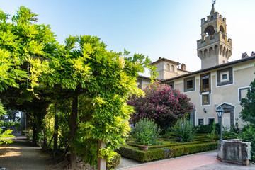 Castillo Montegufoni en la regi&oacute;n italiana de Toscana