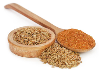 Crushed cumin with whole