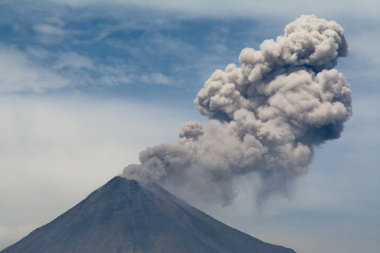 Volcán de Colima una belleza natural.