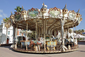 carousel © Luis Angel Garcia