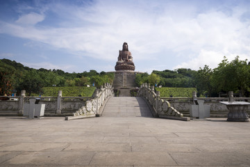 China's religious statues