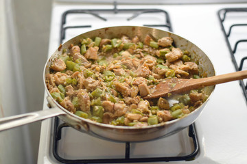 Frango com quiabo (Portuguese for 