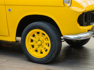 yellow wheel