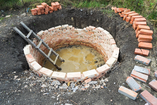 Round septic tank