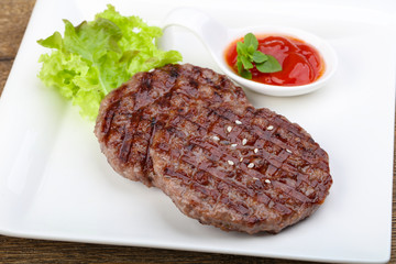 Grilled burger cutlet