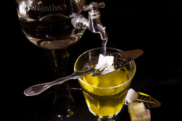 fuente para absenta © Alex Manzanares