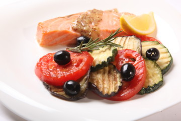 salmon steak with vegetables