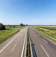 Fototapeta na wymiar Autobahn A26 in Niedersachsen