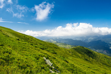 Fototapeta na wymiar Wonderful landscape of Ukrainian Carpathian mountains.