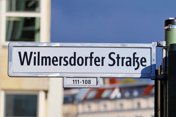 Straßenschild Wilmersdorfer Straße Berlin