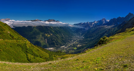Fototapeta na wymiar Chamonix panorama of the Alps