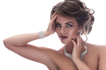Naklejka premium Gorgeous woman is wearing beautiful jewellery