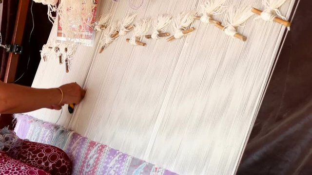 Weaving Tradational Turkish Carpet
