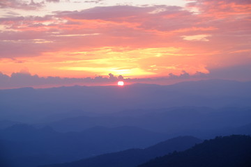 Fototapeta na wymiar Sunrise sunrise sky effect