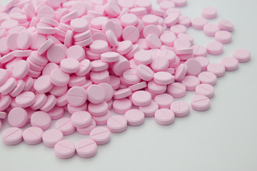 Obraz na płótnie Canvas Pink pills