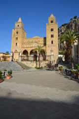 Fototapeta na wymiar La Cattedrale di Cefalù