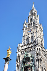 Fototapeta na wymiar The new city hall at the Marienplatz in Munich, Germany.