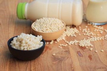 soymilk and barley seed