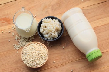 soymilk and barley seed