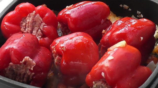 gef&uuml;llte Paprika